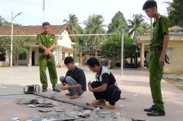 CA huyện Dương Minh Châu: Tiêu huỷ giấy chứng nhận đăng ký, biển số xe 